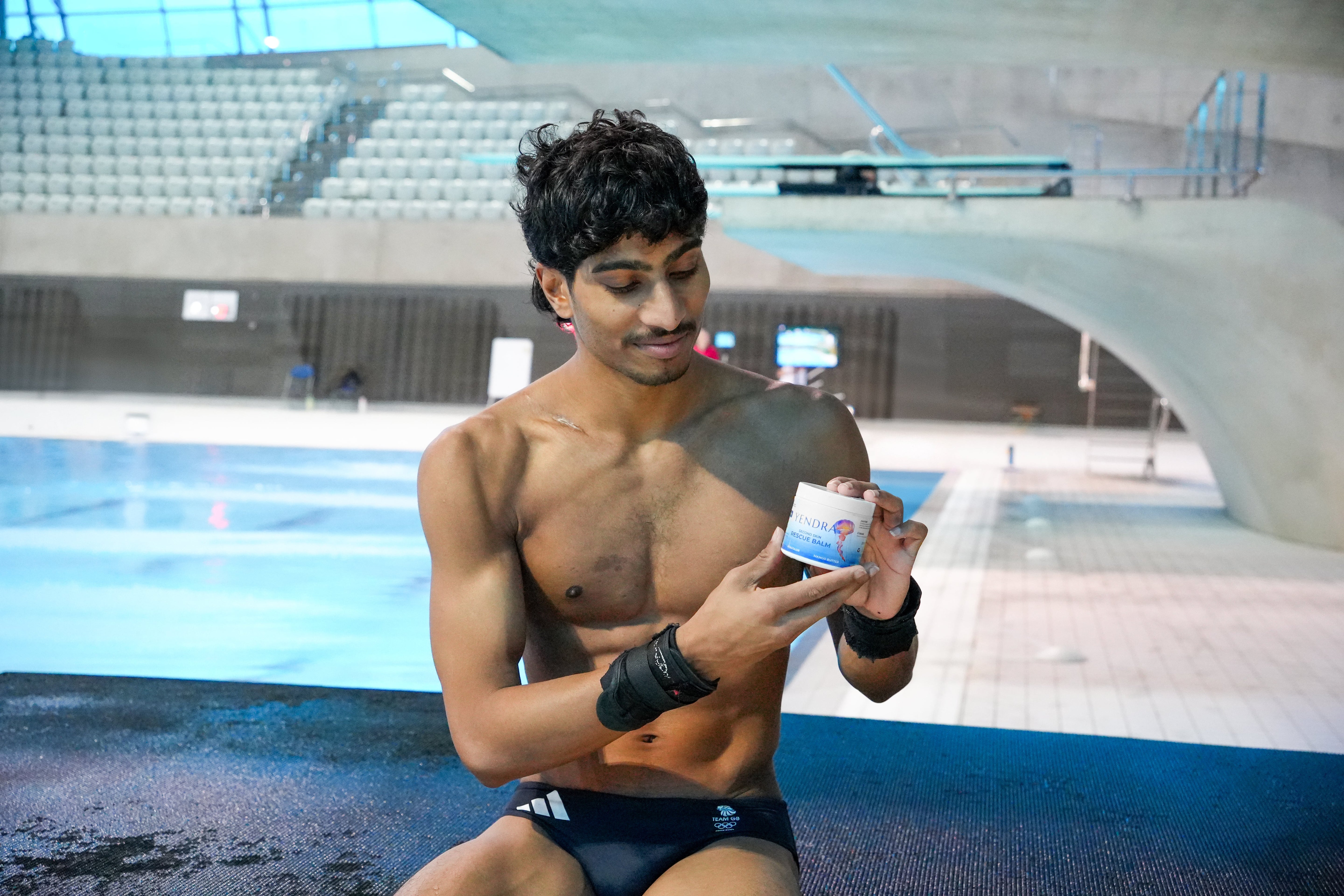 IS THERE A LINK BETWEEN DRY SKIN AND ETHNICITY?